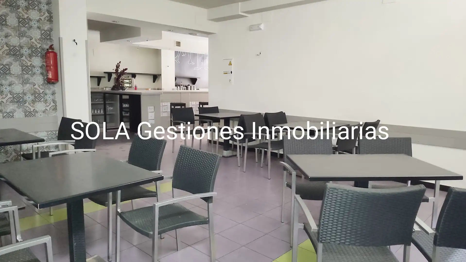 Local comercial en venda a Plaza de la Villa, imagen 4
