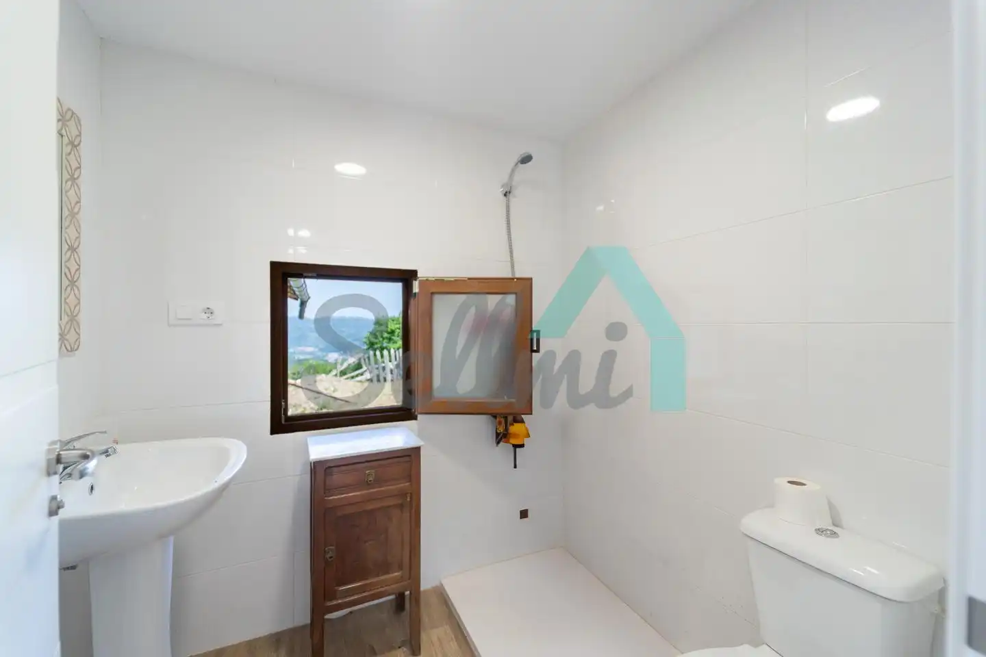 Baño de Casa o chalet en venta en Laviana con Jardín privado, Parquet y Terraza