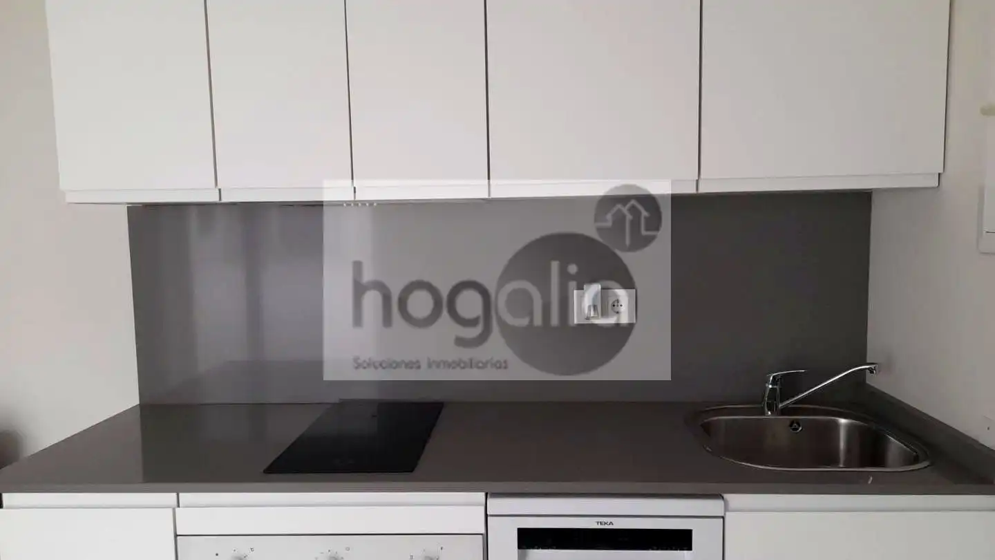 Study for rent in Encarnación - Regina