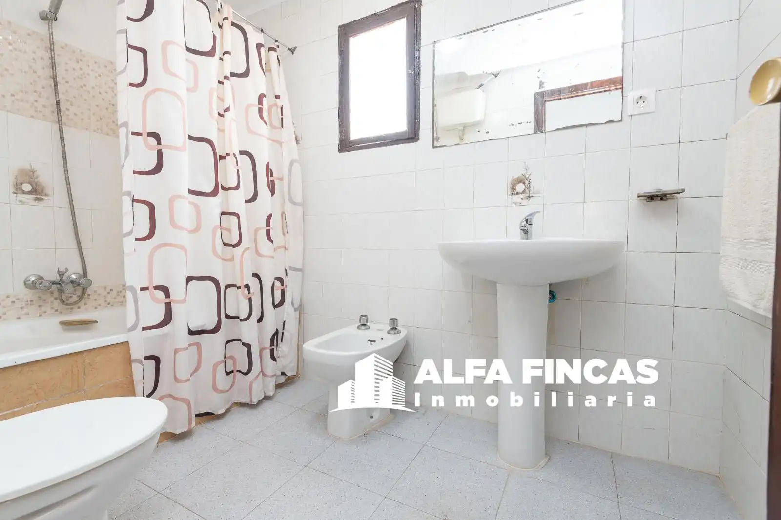 Badezimmer von Haus oder Chalet zum Verkauf in San Clemente mit Heizung und Privatgarten
