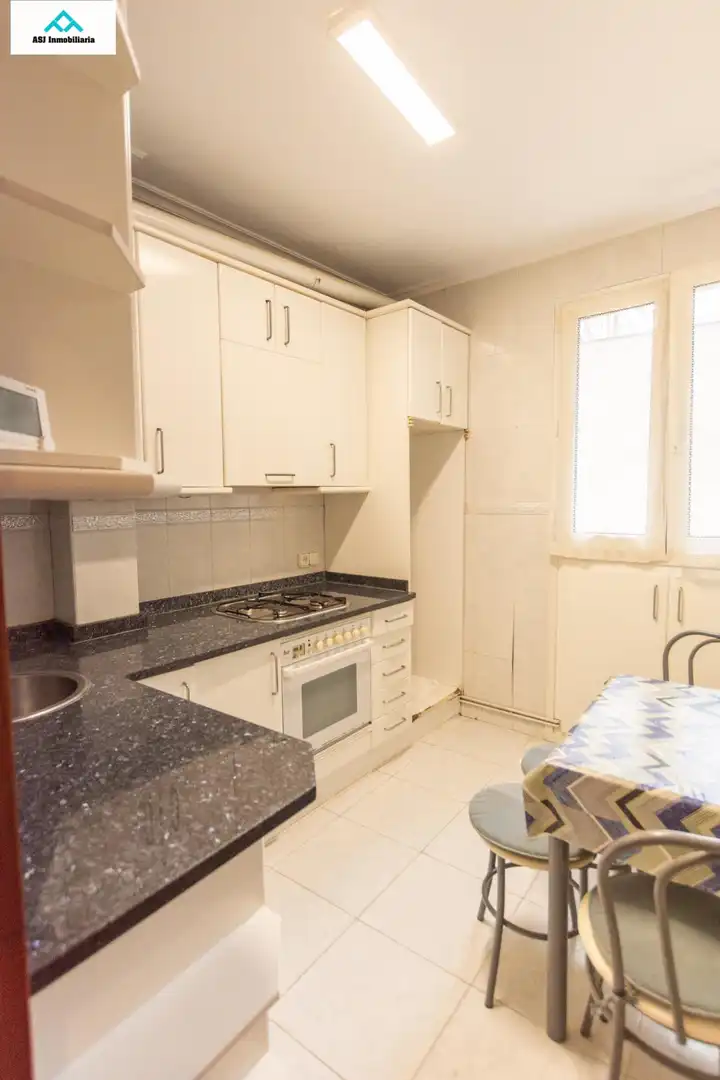 Piso con ascensor en venta en Puerto Chico, imagen 31