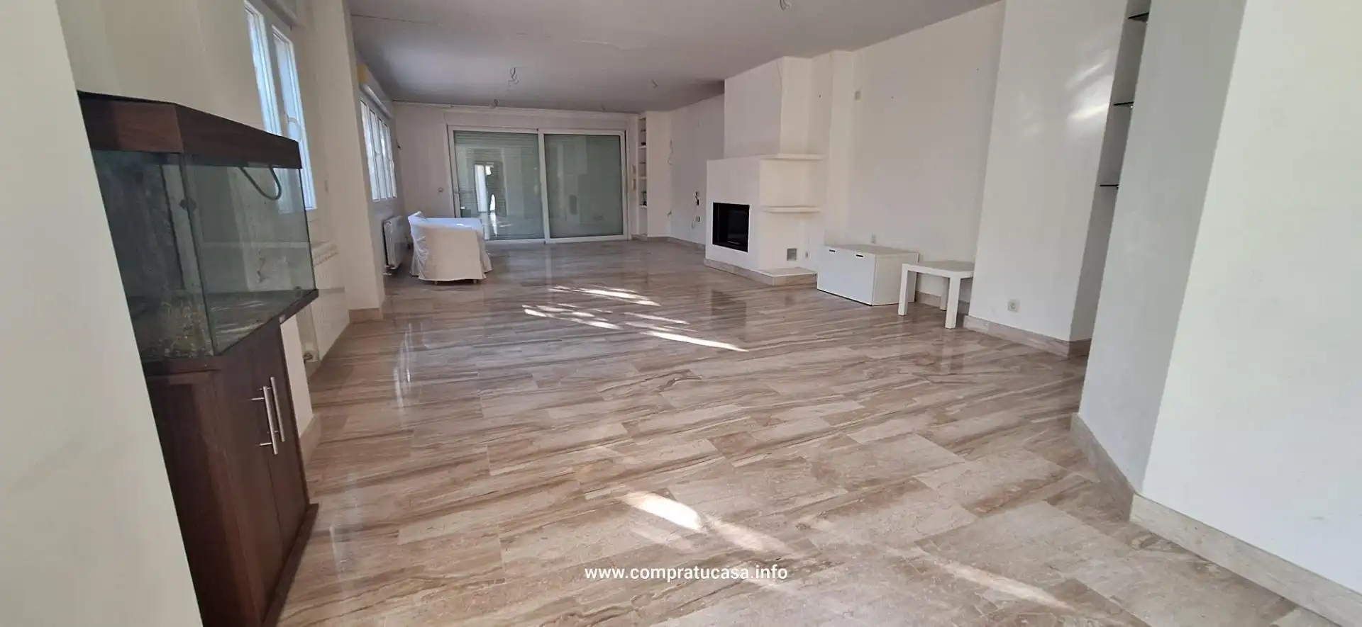 Casa adosada en venta en Calle MISTRAL, Encinillas