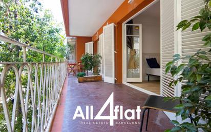 Exterior view of Flat to rent in  Barcelona Capital  with Heating, Parquet flooring and Terrace