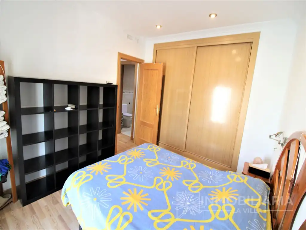 Habitación de Piso en venta en Coín con Aire acondicionado