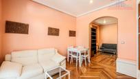 Living room of Flat to rent in  Madrid Capital  with Air Conditioner and Balcony