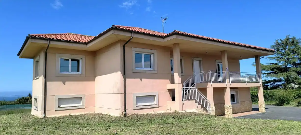 Exterior view of Houses for sale in Gijón   with Heating, Private garden and Terrace