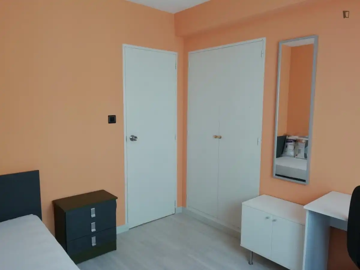 Room in Florida Baja