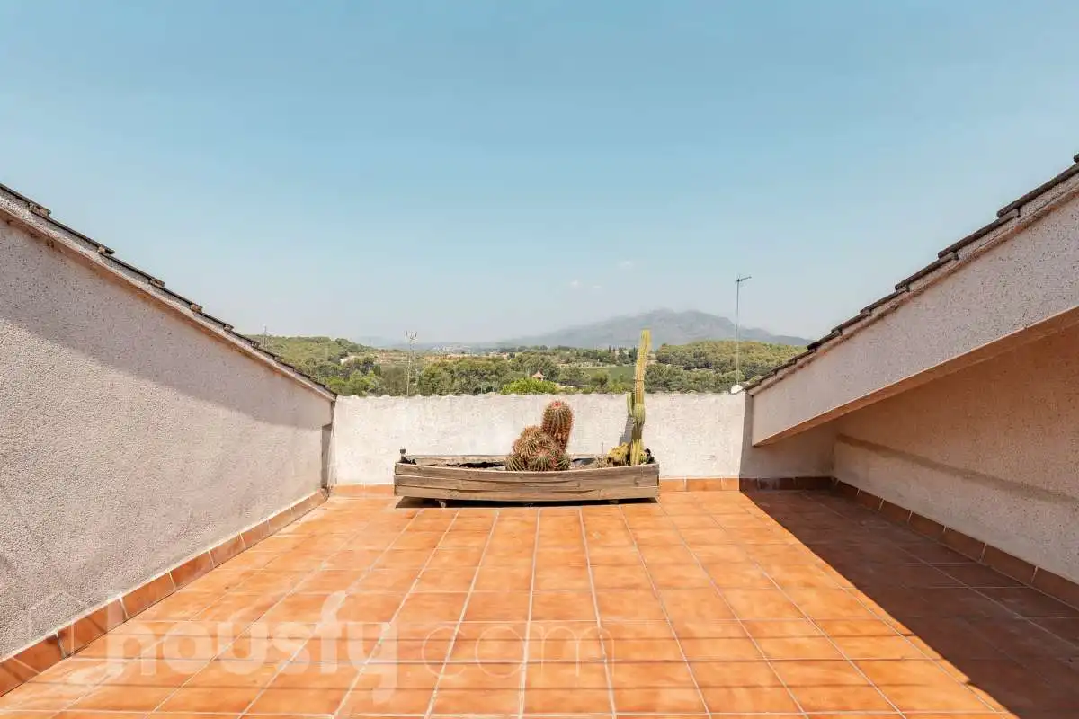 Casa amb piscina en venda a Carrer Sardana ., imagen 28