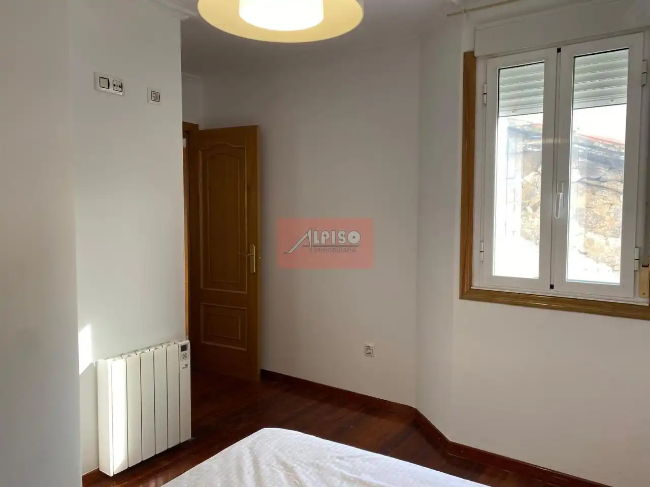 Bedroom of Duplexes for sale in Ourense Capital   with Heating, Parquet flooring and Storage room