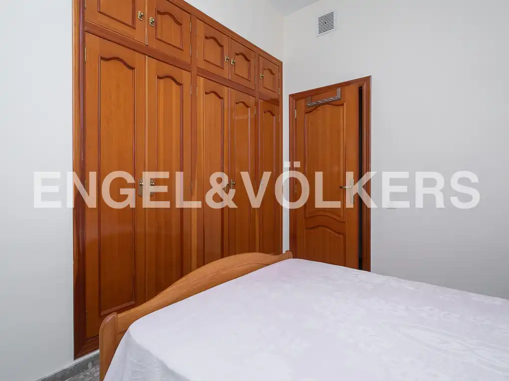 Dormitori de Casa o xalet en venda en Carcaixent amb Calefacció, Jardí privat i Terrassa