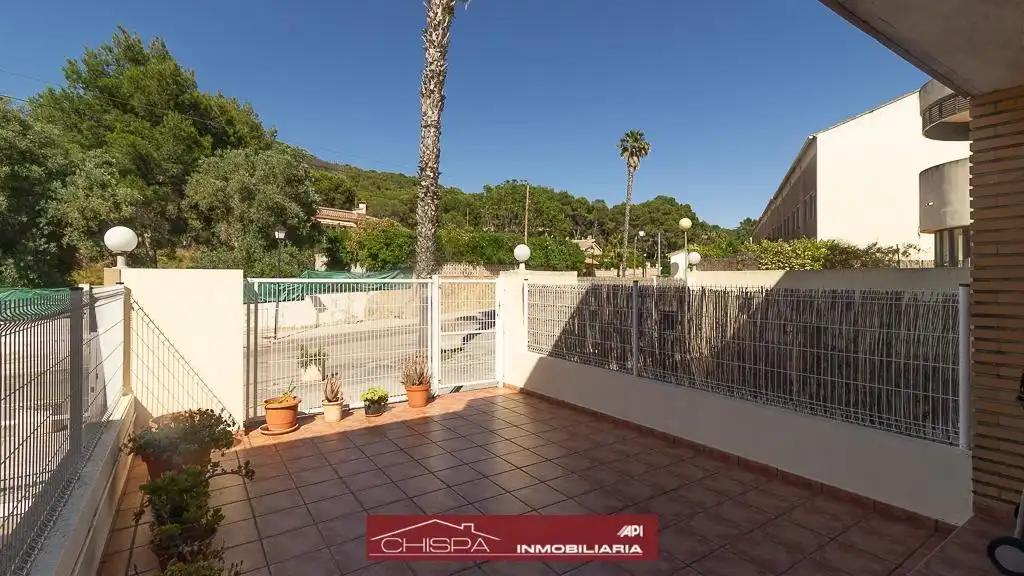 Terrasse von Einfamilien-Reihenhaus zur Miete in Náquera mit Heizung, Privatgarten und Terrasse