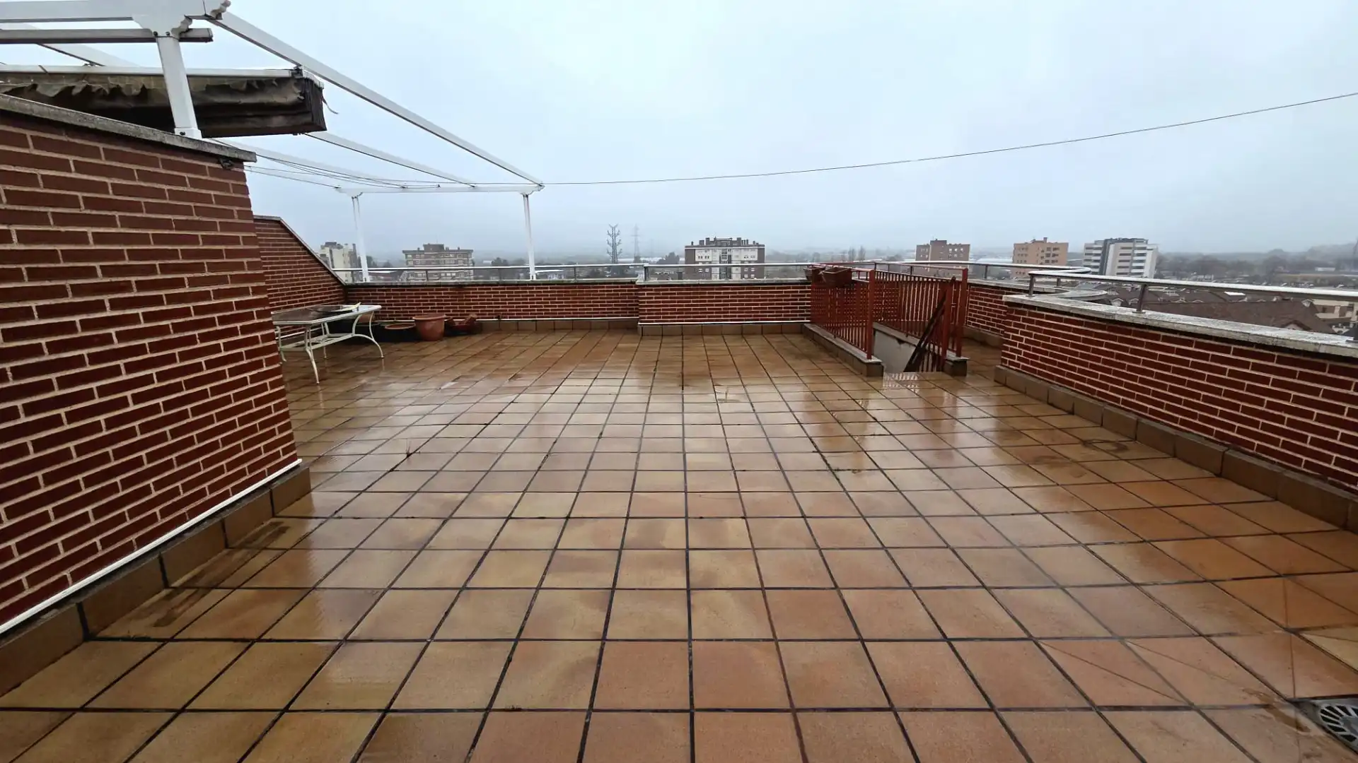 Terrasse von Dachboden zum Verkauf in Fuenlabrada mit Klimaanlage, Heizung und Privatgarten