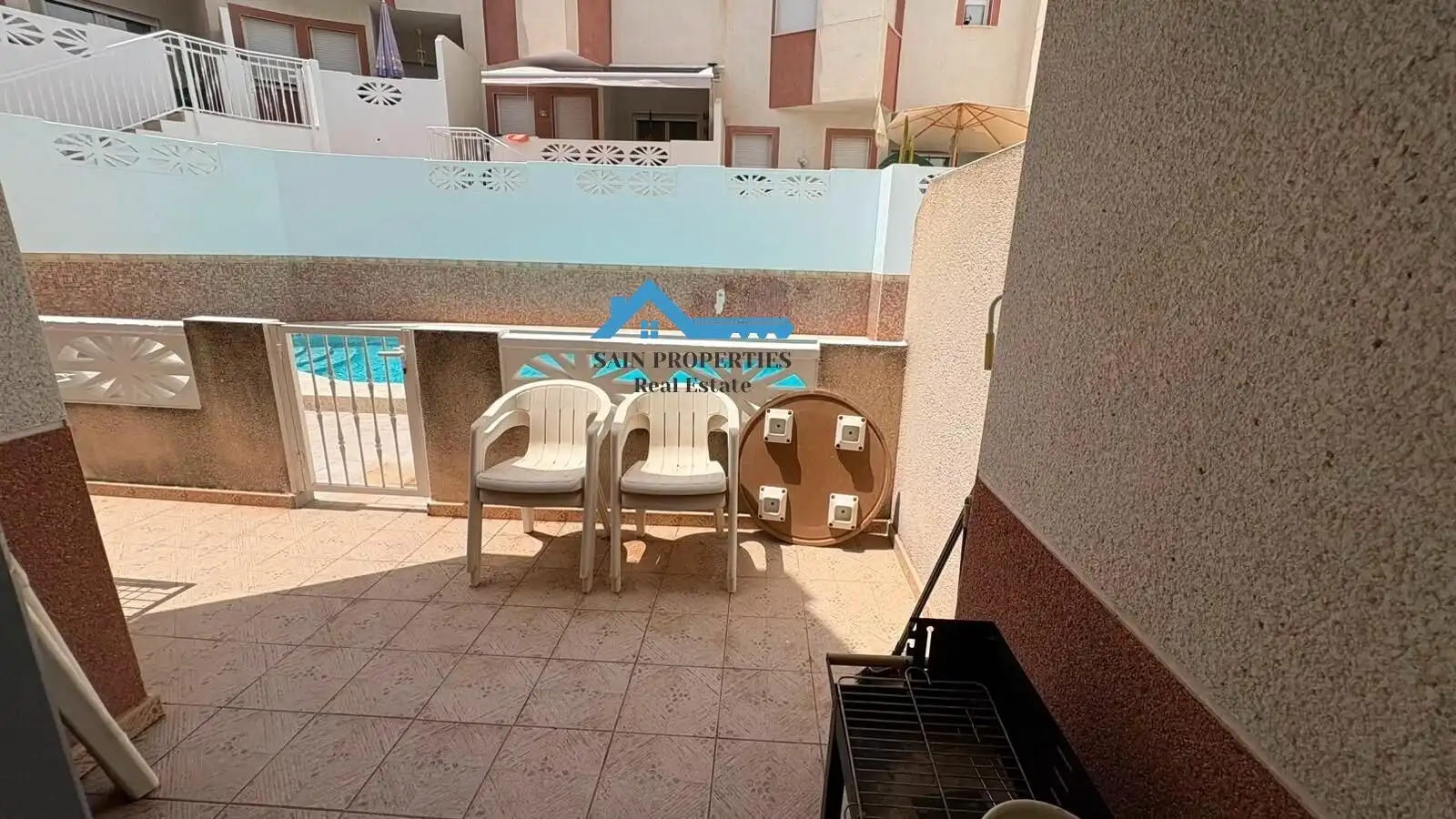 Maison mitoyenne avec terrasse à vendre à La Nucia Pueblo, imagen 2