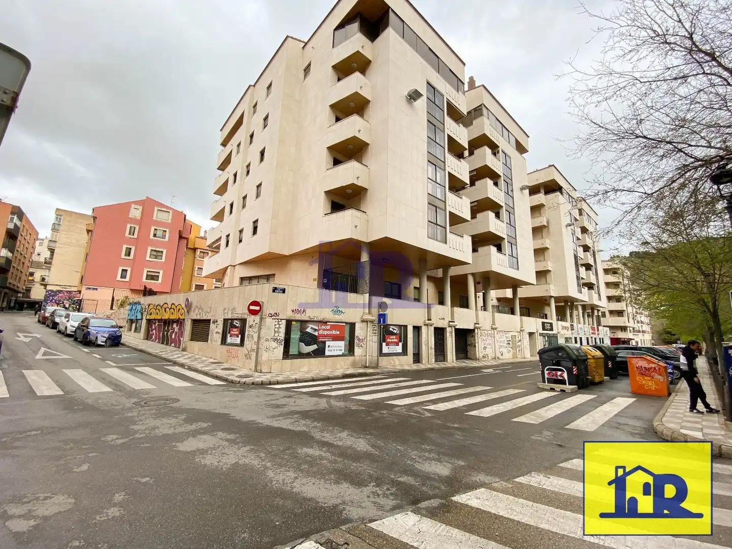 Aparcament de Local de lloguer en Cuenca amb Internet