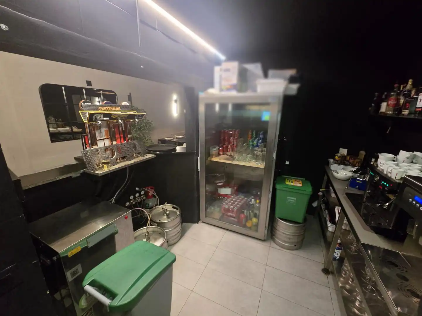 Local comercial en traspàs a Entença, imagen 12