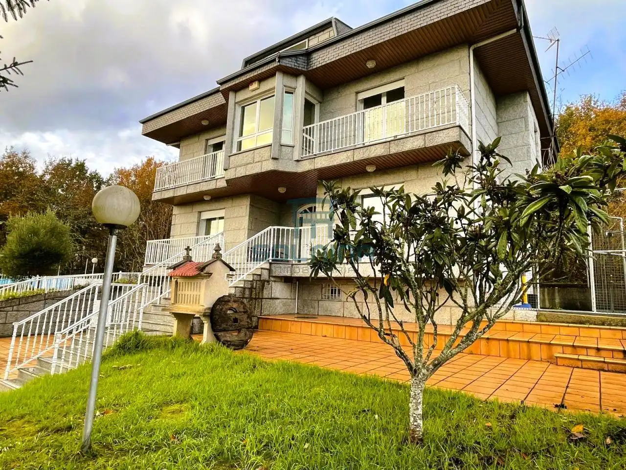 Chalet con terraza en venta en Coles, imagen 2