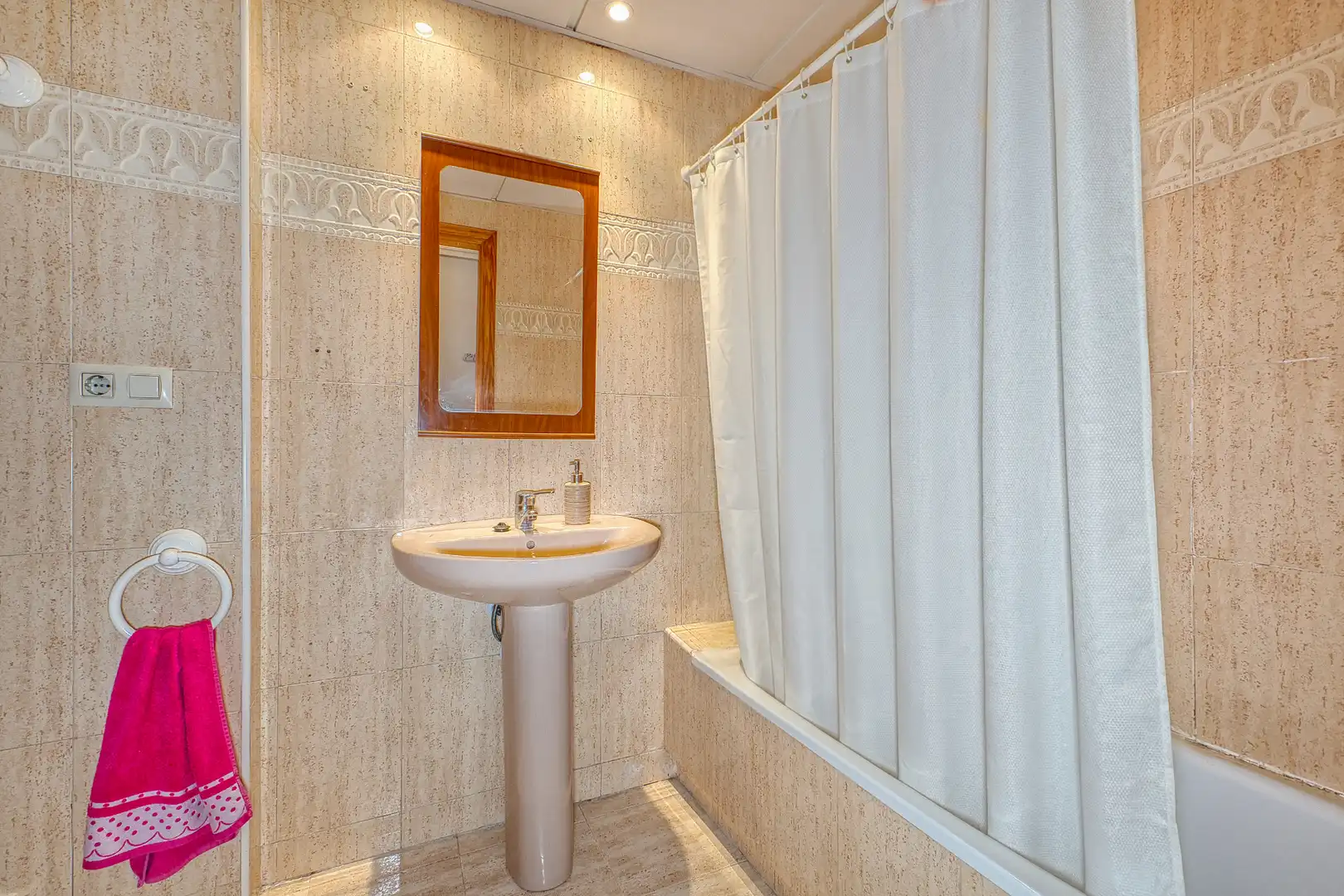Baño de Piso en venta en Villajoyosa / La Vila Joiosa con Terraza, Horno y Piscina comunitaria