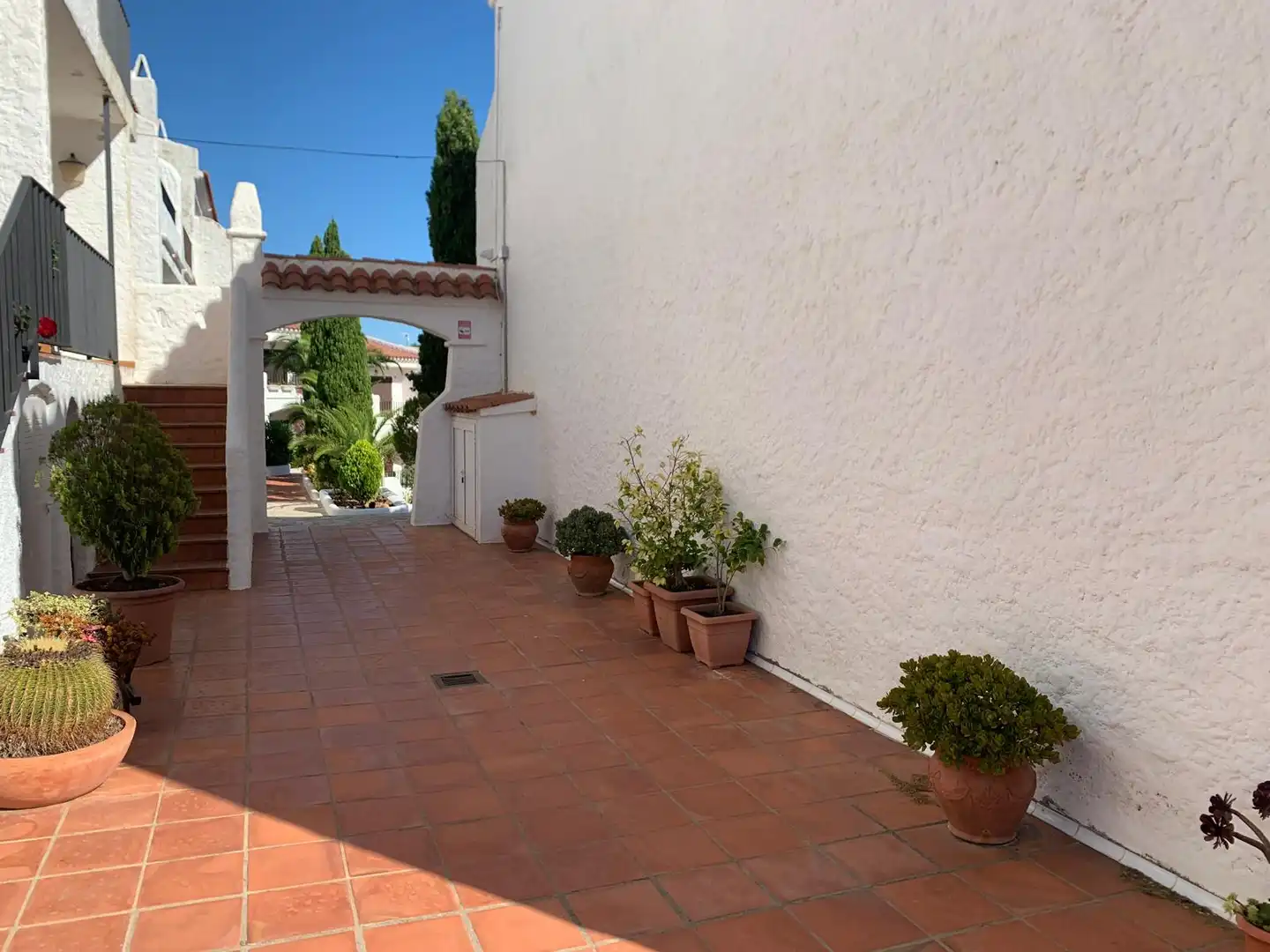 Terrassa de Casa o xalet en venda en Roses amb Aire condicionat, Calefacció i Jardí privat