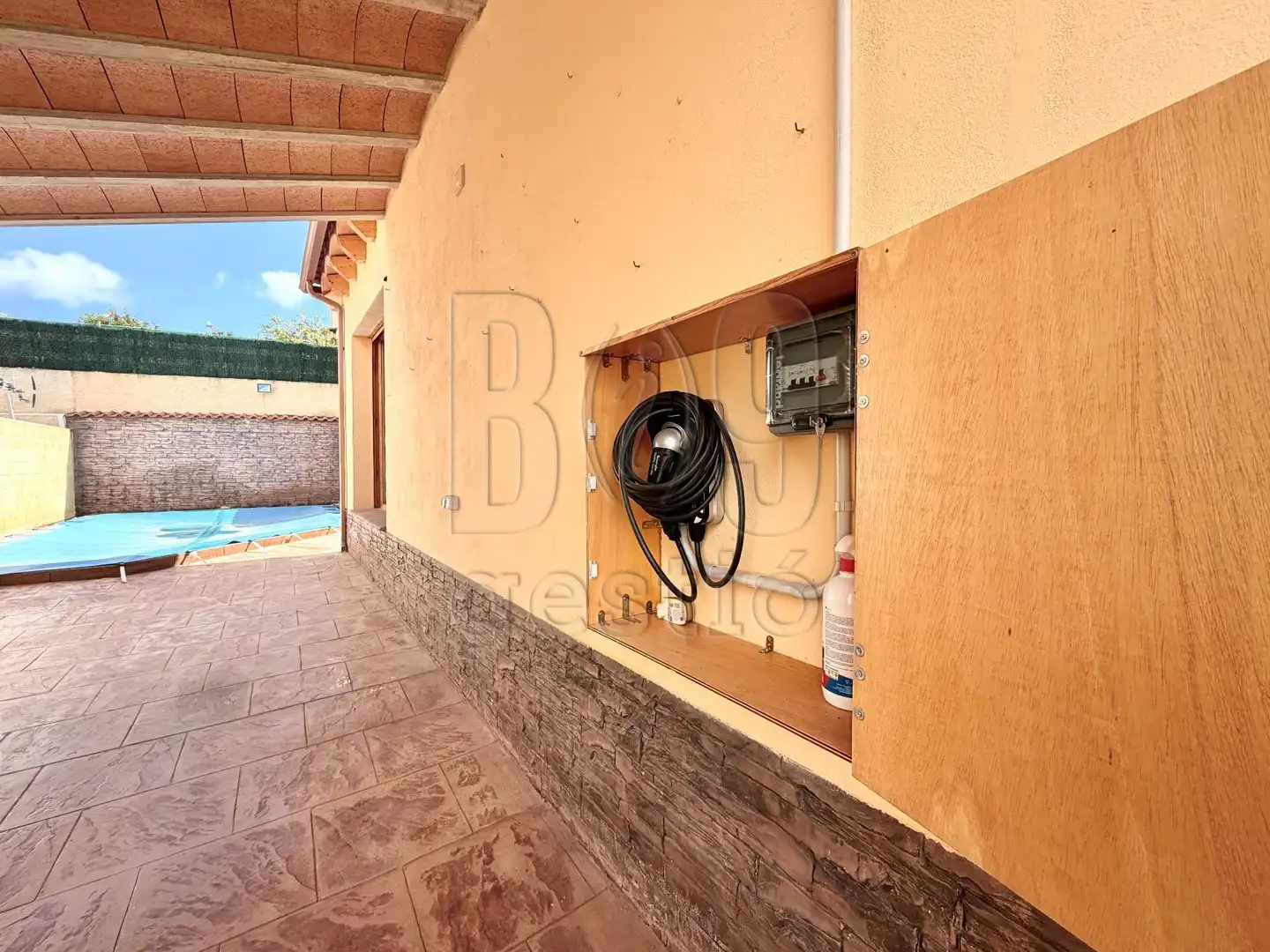 Exterior view of Detached homes for sale in Els Pallaresos  with Air Conditioner, Heating and Private garden