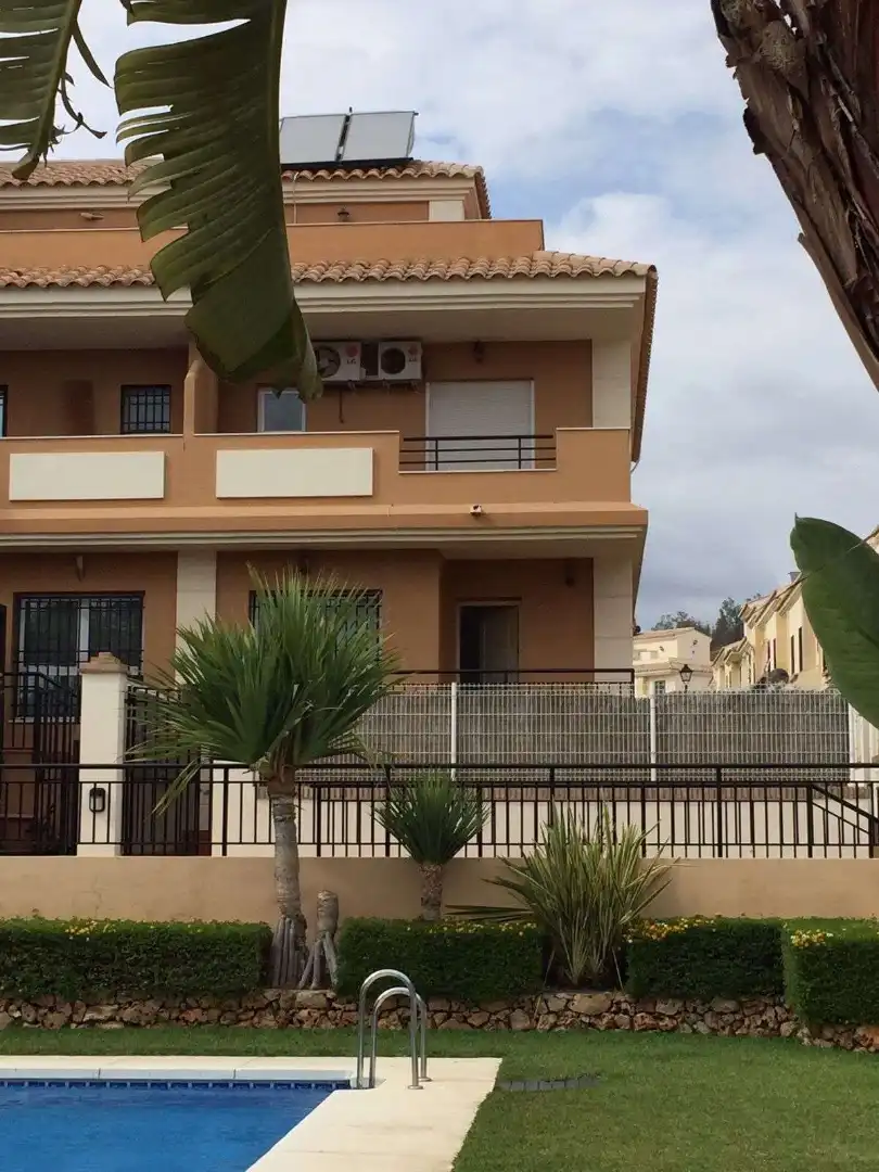 Villa con piscina in vendita a Urbanizacion Panorama 64D, imagen 3
