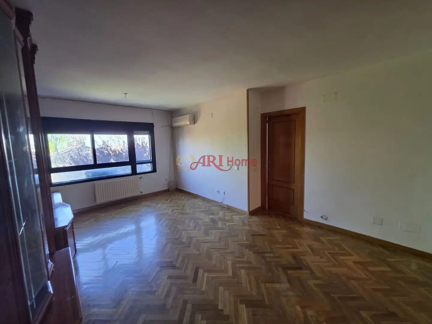Bedroom of Flat for sale in Fuenlabrada  with Air Conditioner, Heating and Swimming Pool