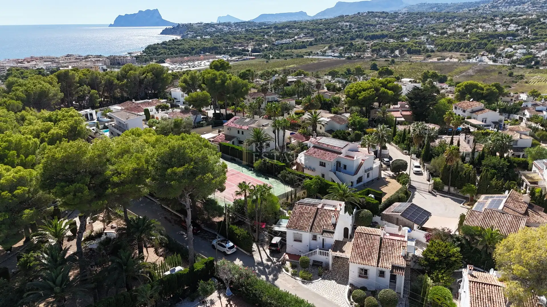 Casa amb terrassa en venda a Calle Mar Negro, imagen 5