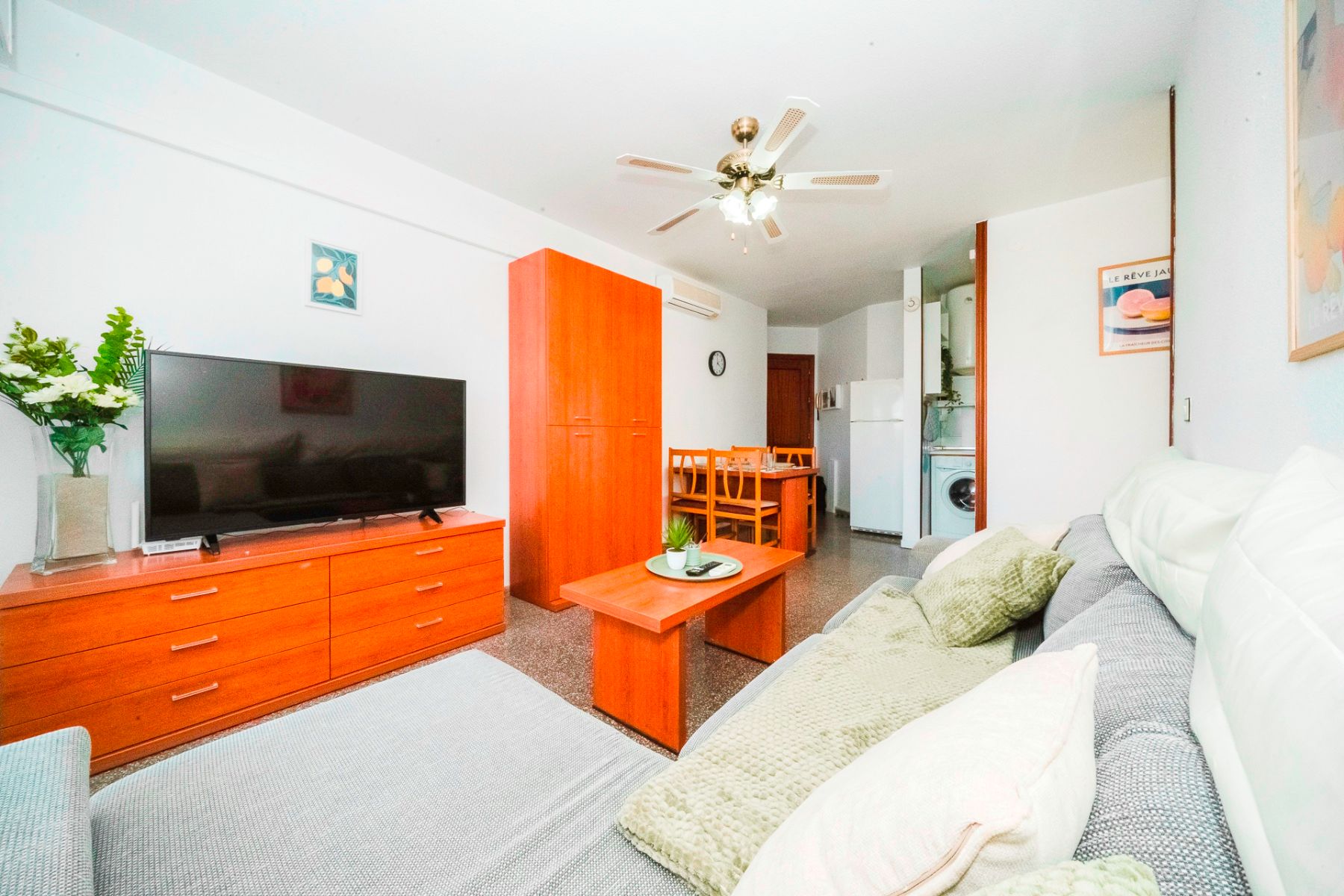 Sala de estar de Apartamento de alquiler en San Pedro del Pinatar con Terraza, Amueblado y Horno