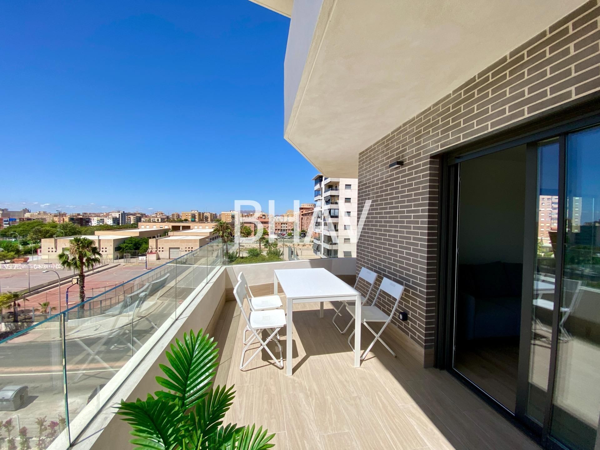 Terrace of Flat to share in Alicante / Alacant  with Air Conditioner, Heating and Private garden