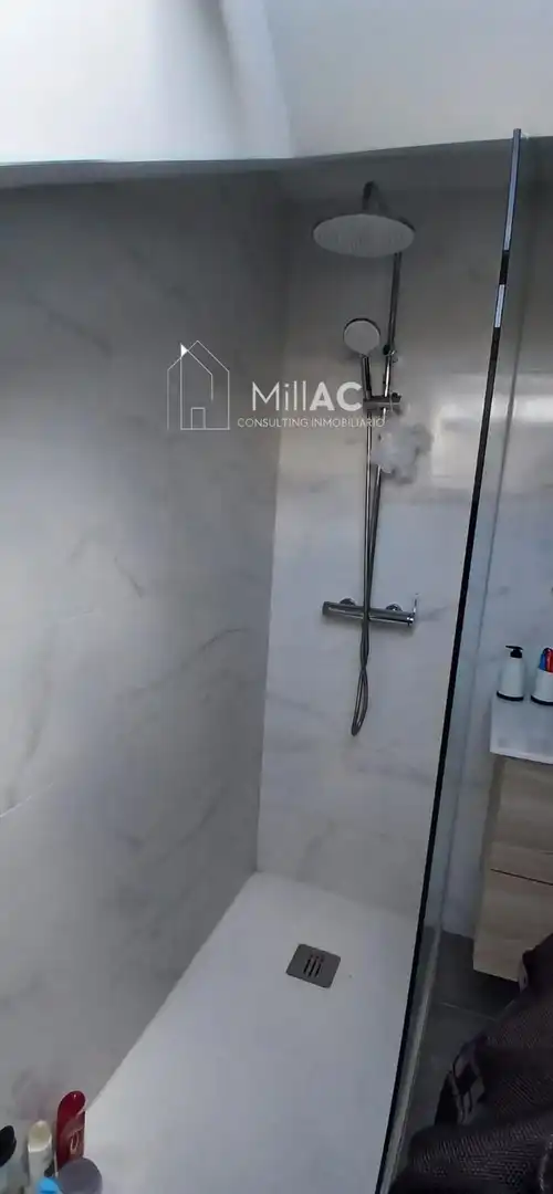 Badezimmer von Maisonette zur Miete in Alcalá de Henares mit Klimaanlage, Heizung und Möbliert