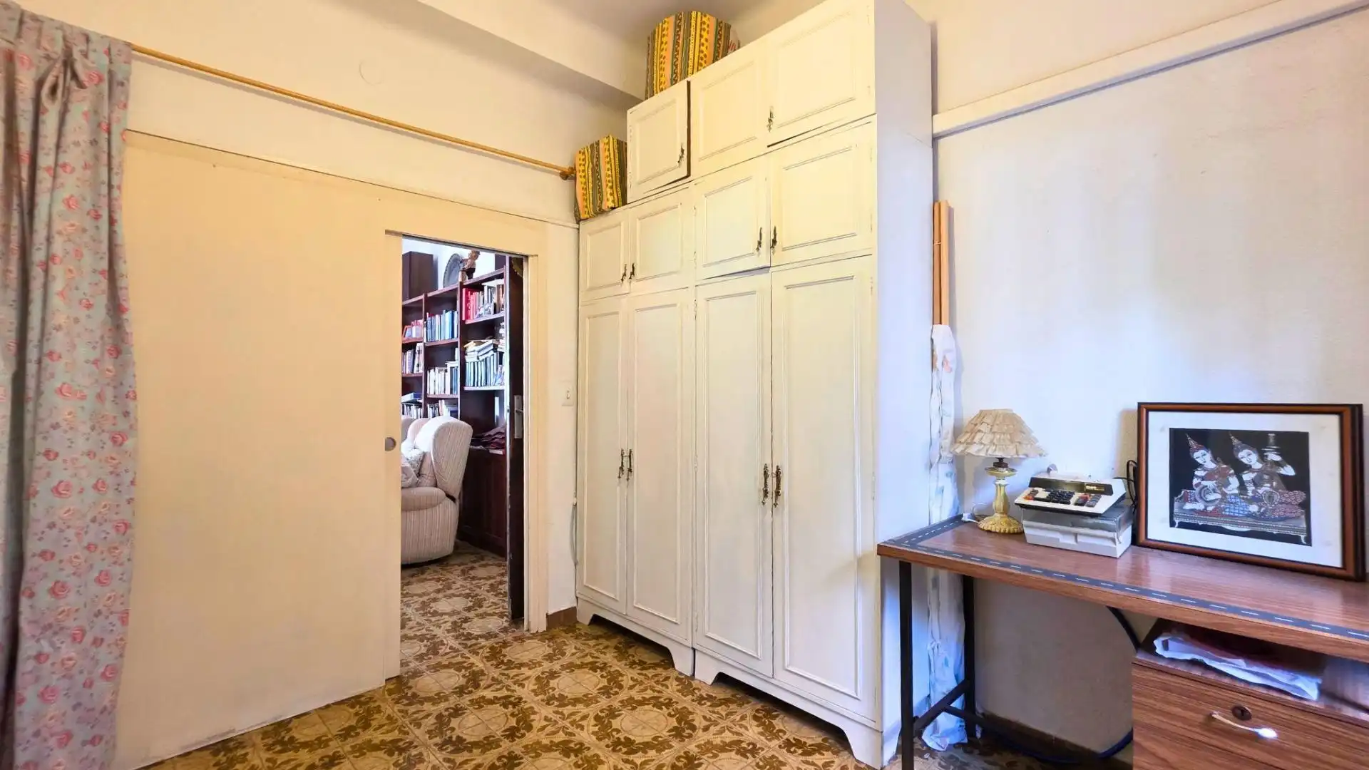 Flat for sale in Almería  with Air Conditioner, Private garden and Balcony
