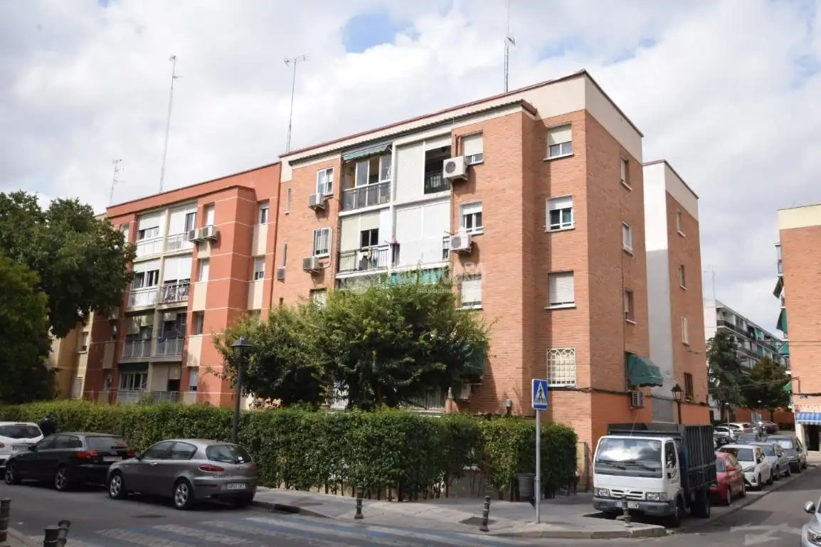 Vista exterior de Pis en venda en Alcorcón