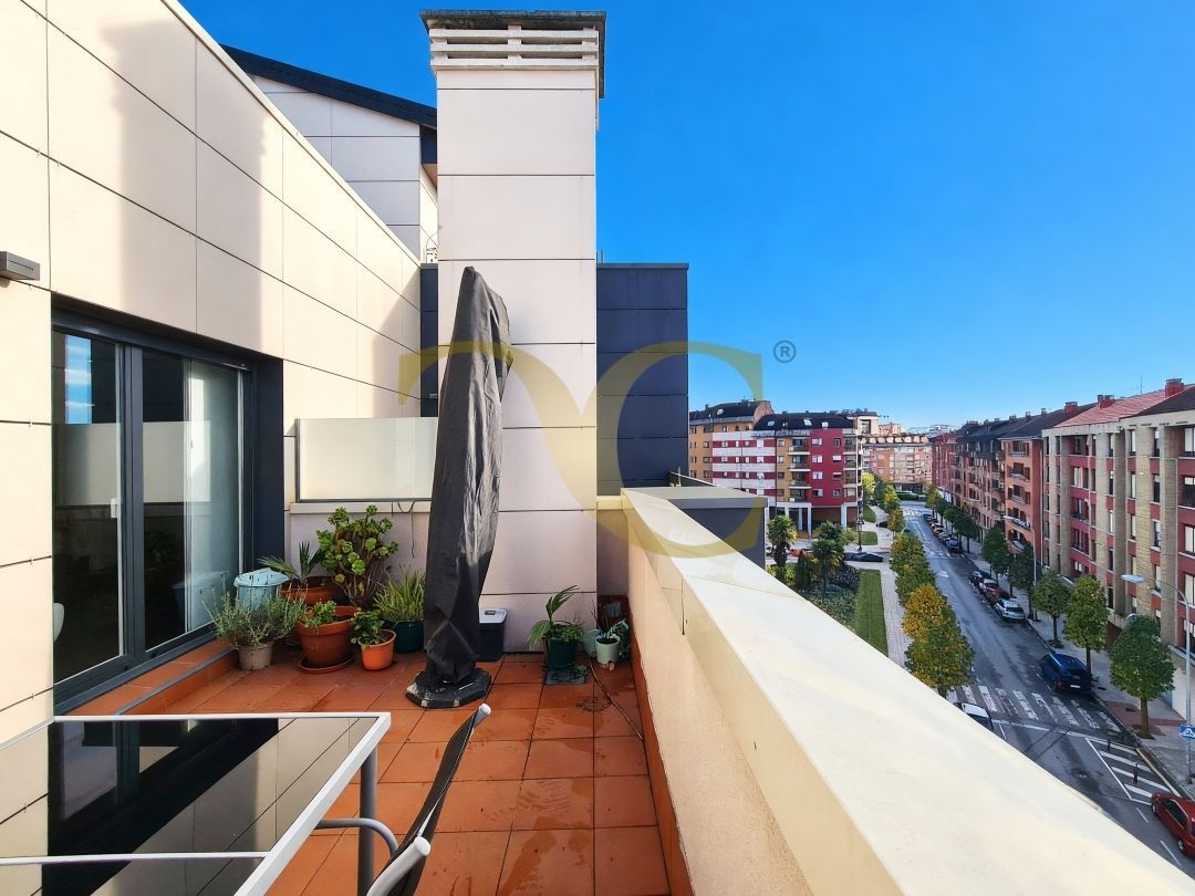 Terrace of Flat for sale in Oviedo   with Heating, Private garden and Terrace