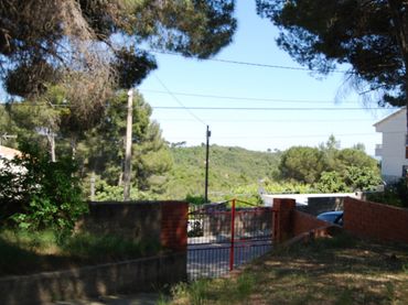 Terreny residencial en venda a Castellnou - Can Mir - Can Solà