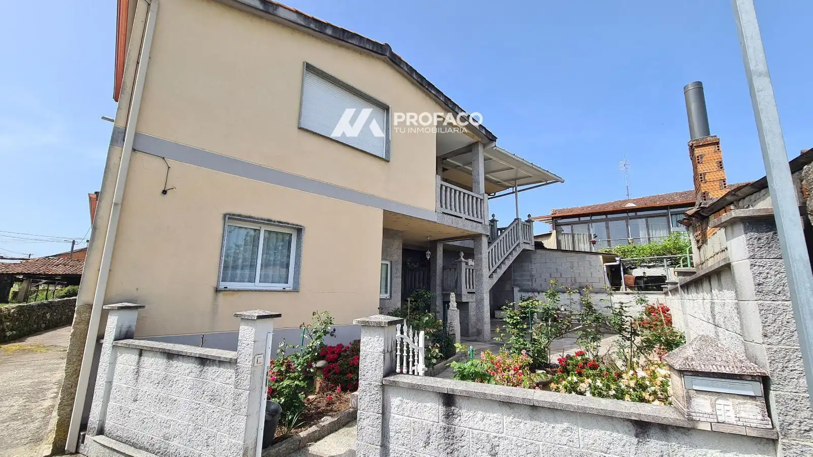 Vista exterior de Casa o chalet en venta en San Amaro con Amueblado