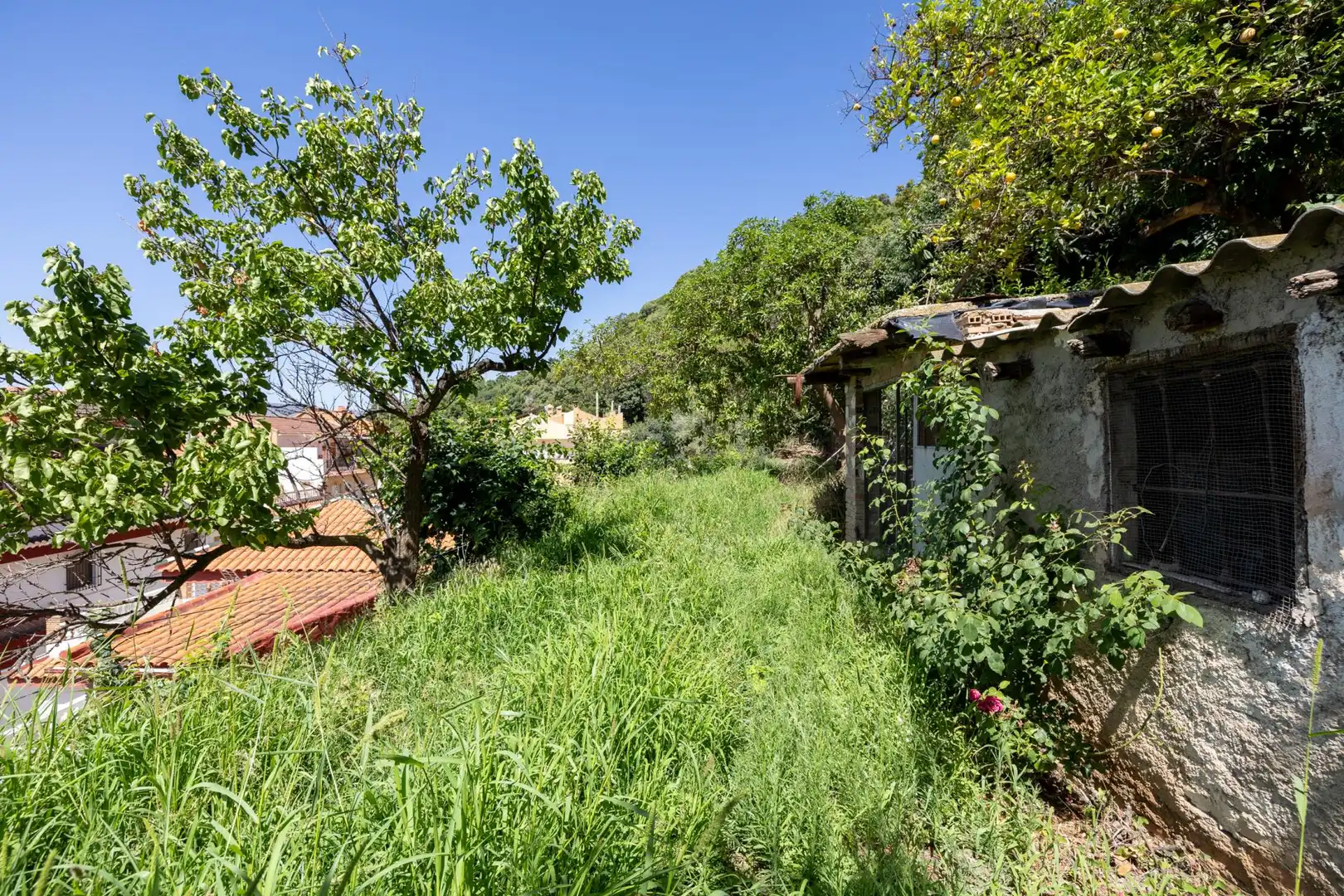 Country house zum Verkauf in Lanjarón mit Privatgarten und Terrasse