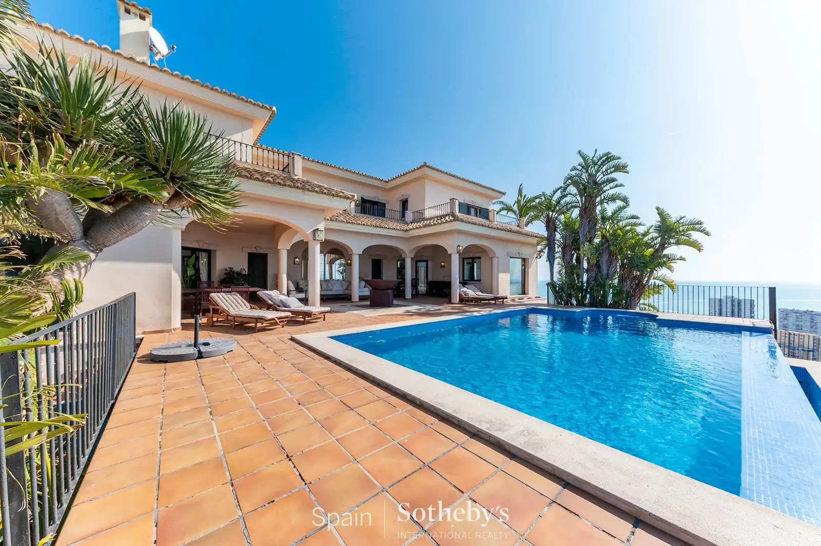Maison avec piscine à vendre à Urbanización Faro Mediterráneo