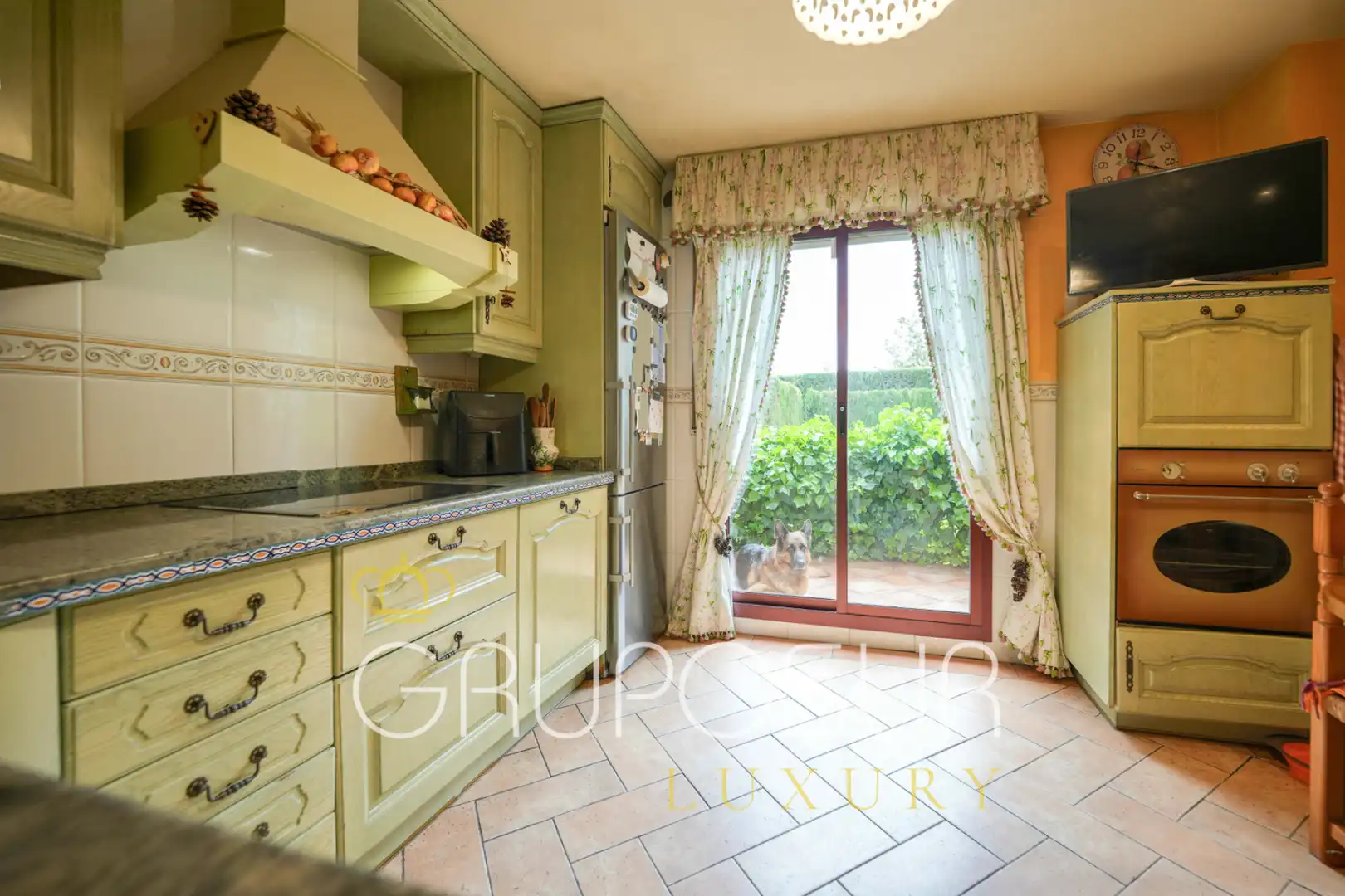Kitchen of Detached homes for sale in Simancas  with Heating, Private garden and Parquet flooring