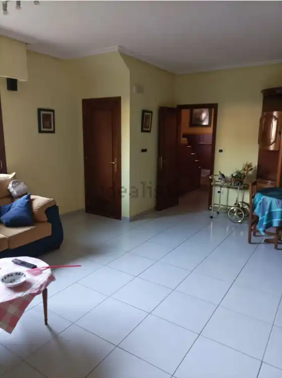 Casa o chalet en venta en San Cibrao das Viñas con Calefacción, Jardín privado y Parquet