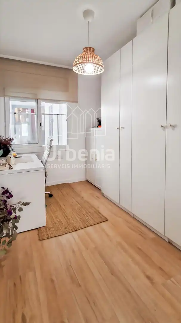 Habitación de Piso en venta en Mataró con Aire acondicionado, Calefacción y Terraza