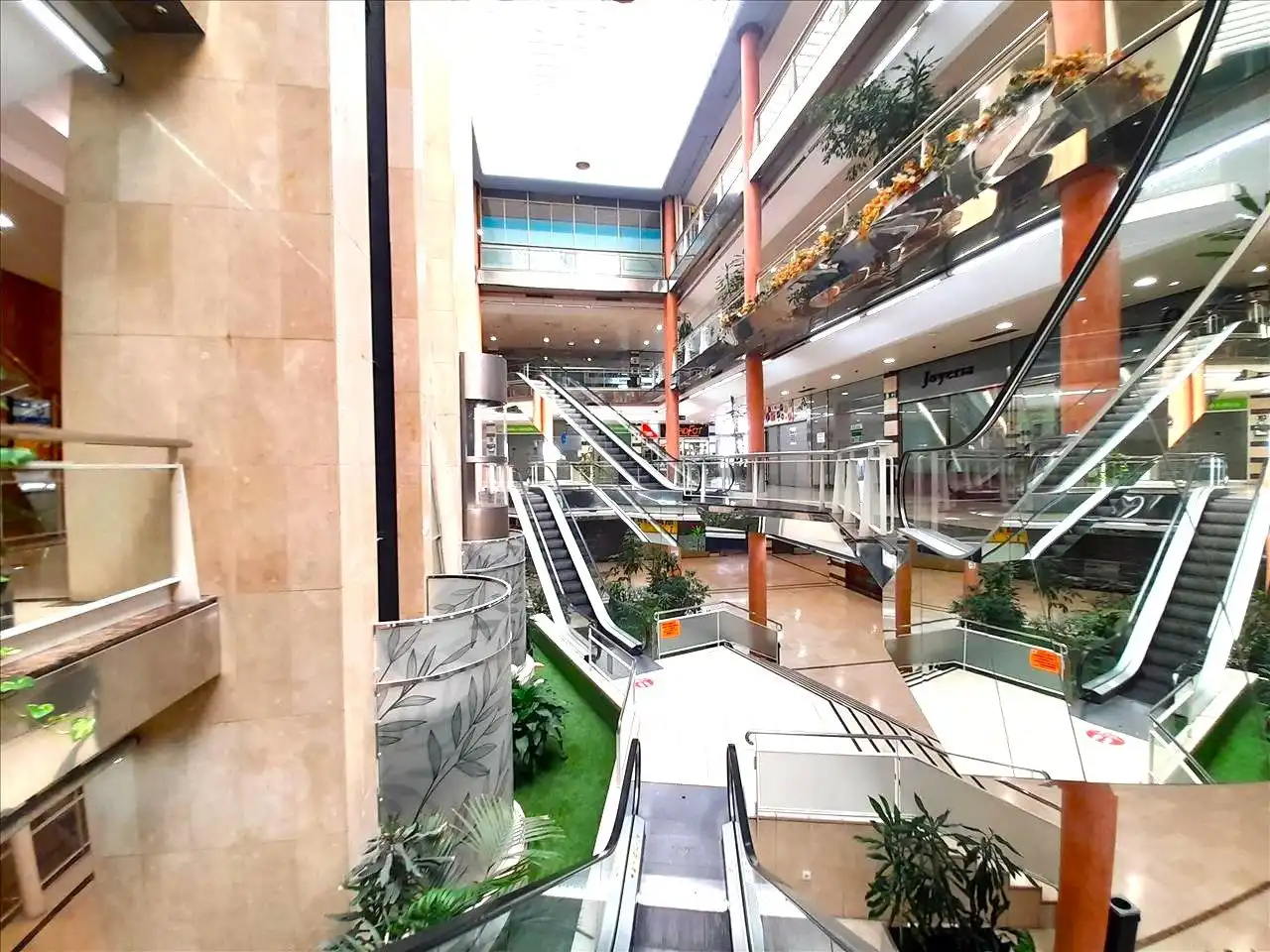 Local comercial en venda a CARLOS LOPEZ OTIN 3, imagen 16