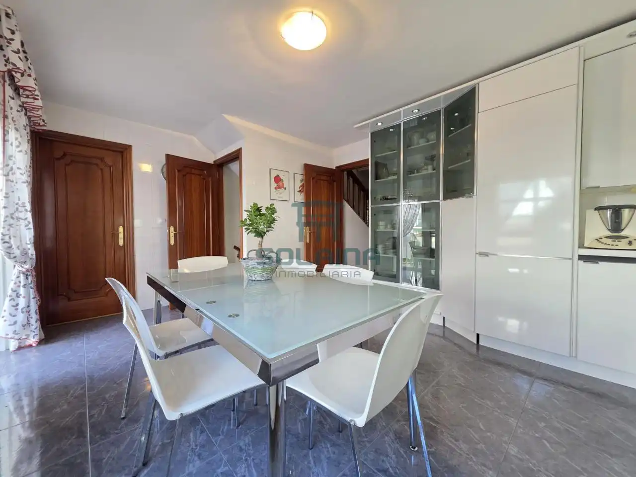 Dining room of Detached homes for sale in Ourense Capital   with Heating, Private garden and Furnished