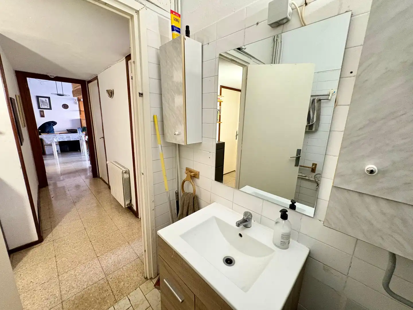 Bany de Pis en venda en Barcelona amb Balcó
