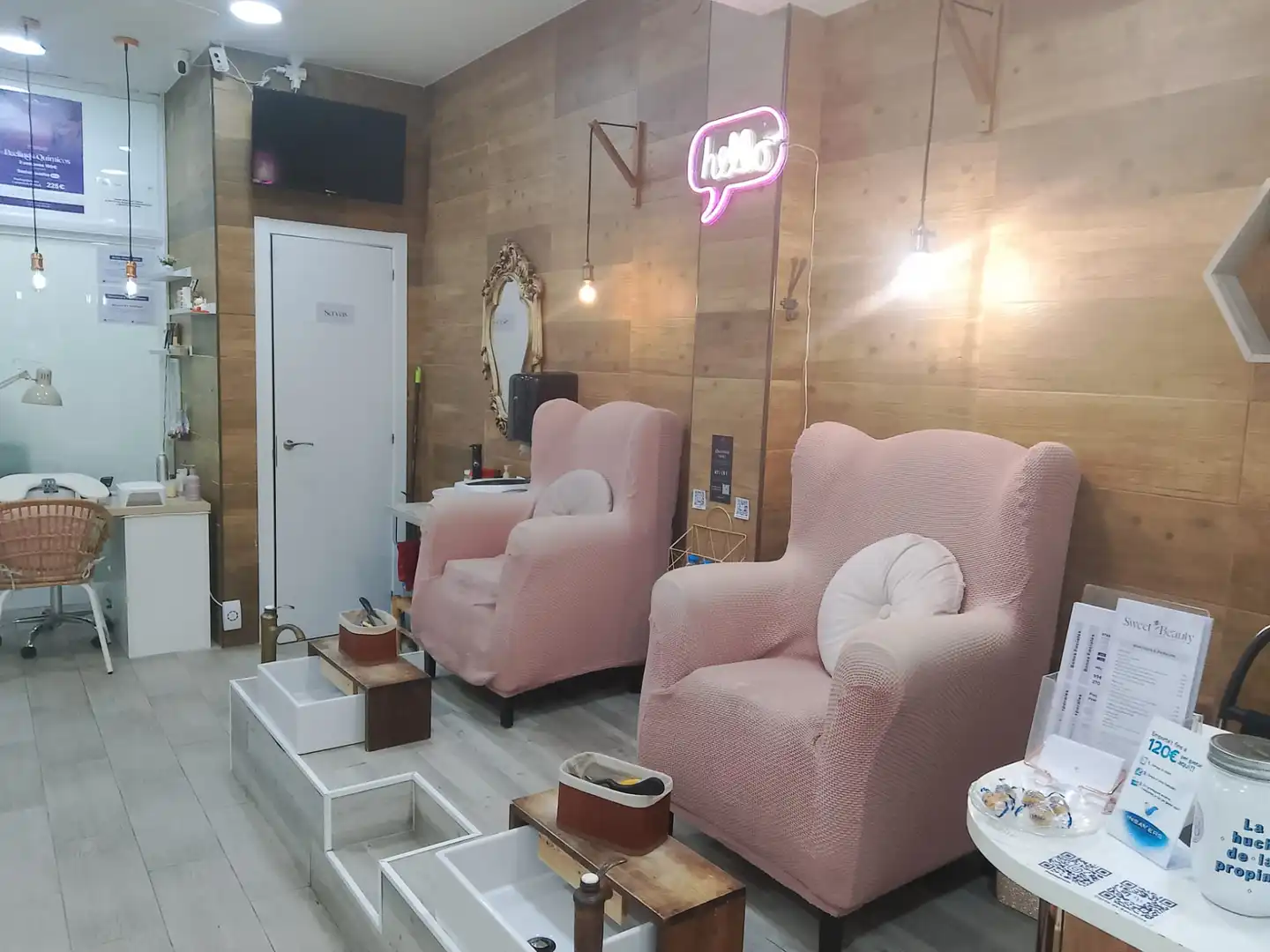 Business premises for transfer in Carrer de Mallorca, imagen 3