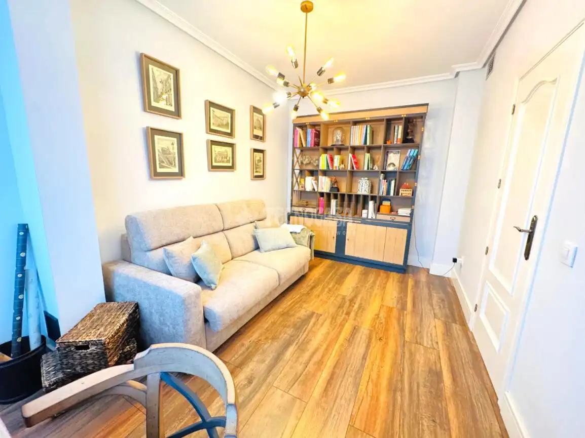 Sala de estar de Casa adosada en venta en Pepino con Aire acondicionado, Calefacción y Terraza