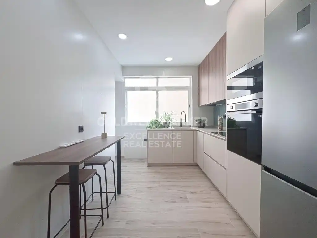 Piso en venta en Calle Menorca, La Creu del Grau