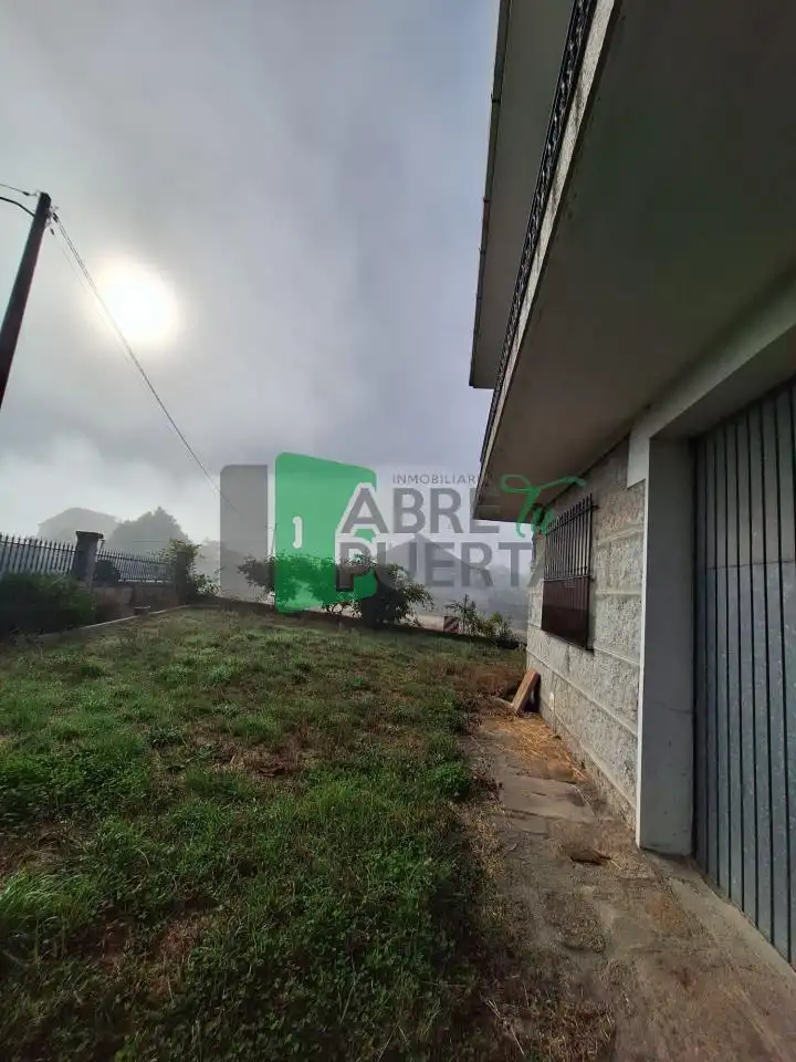 Casa o chalet en venta en Xunqueira de Ambía con Calefacción, Jardín privado y Trastero