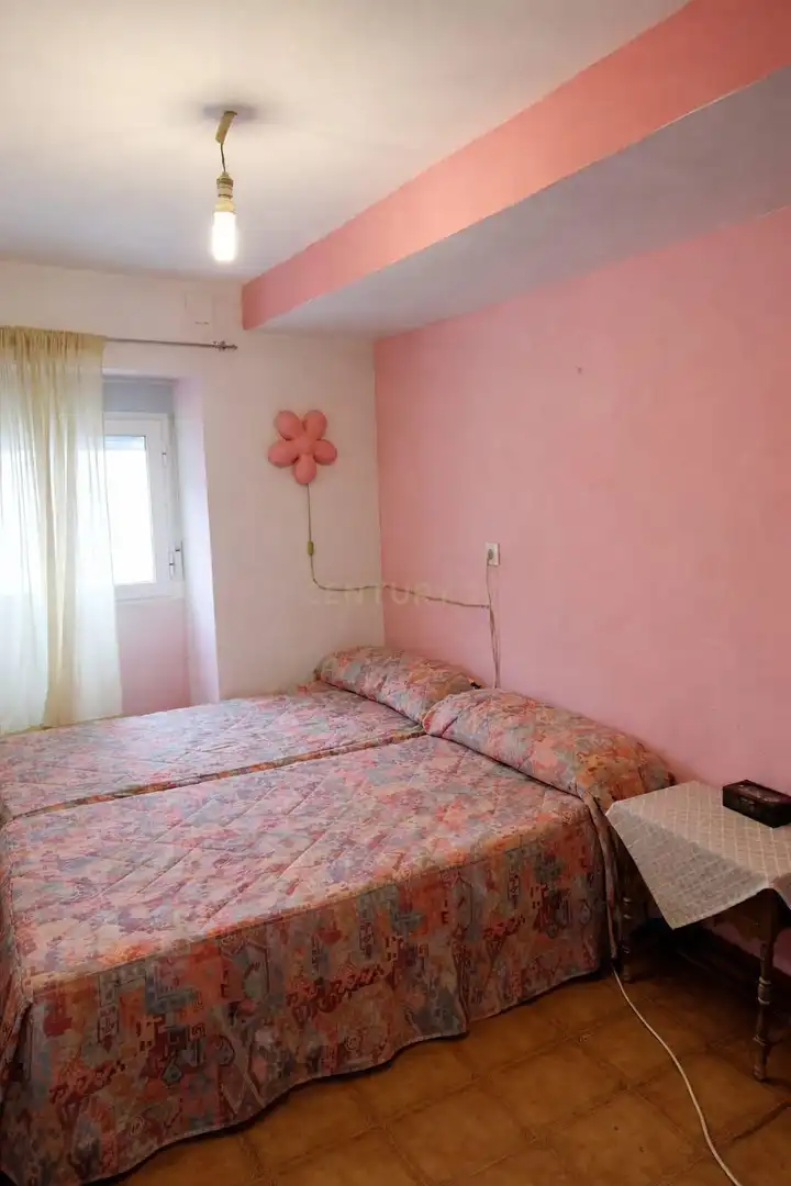 Habitación de Casa adosada en venta en Herrera de Alcántara con Trastero
