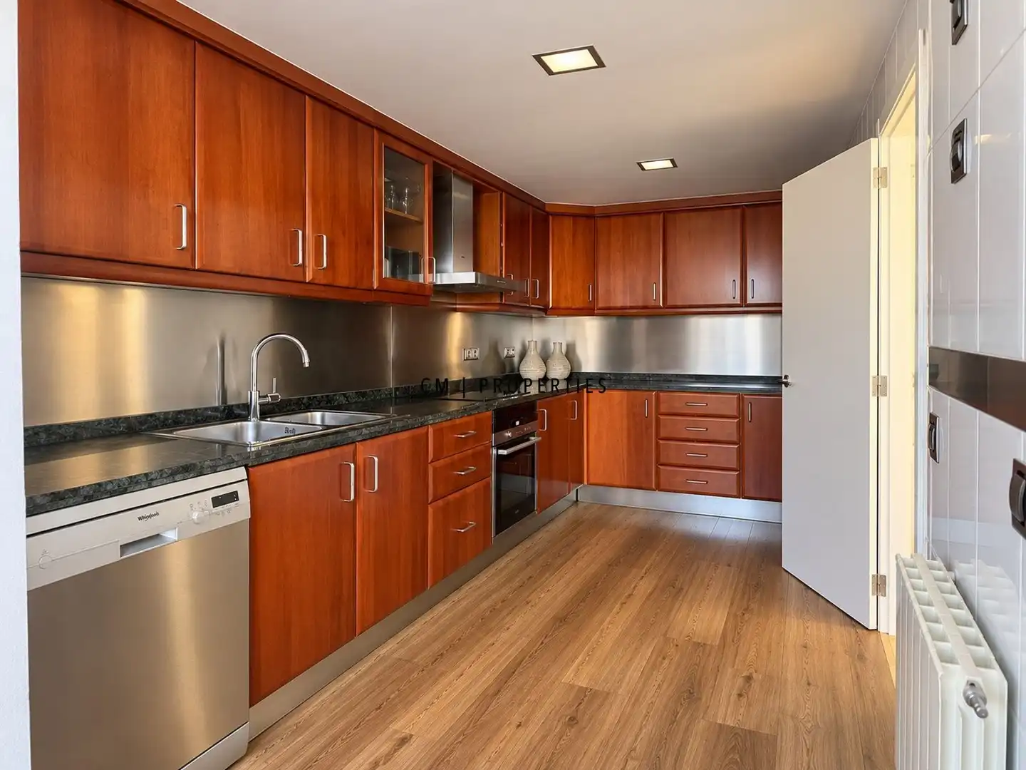 Kitchen of Detached homes for rent in Campolivar