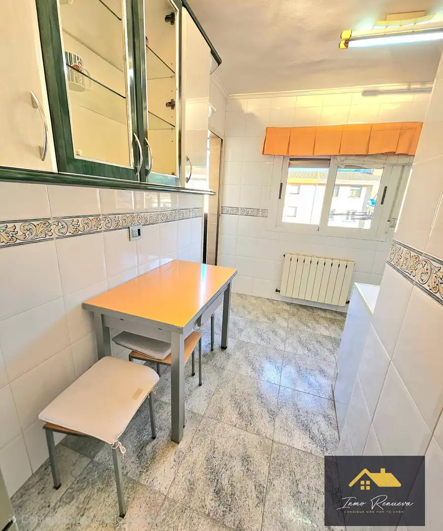 Cocina de Piso en venta en Ortuella con Calefacción, Amueblado y Balcón