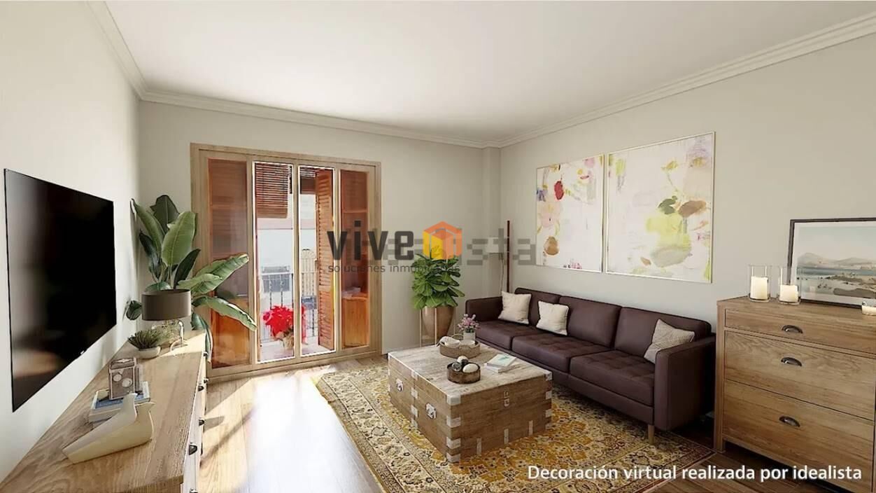 Sala d'estar de Casa o xalet en venda en San Juan de Aznalfarache amb Aire condicionat, Terrassa i Traster